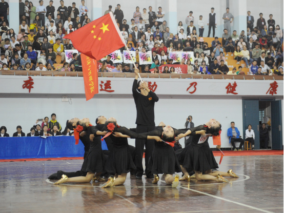 杏彩娱乐