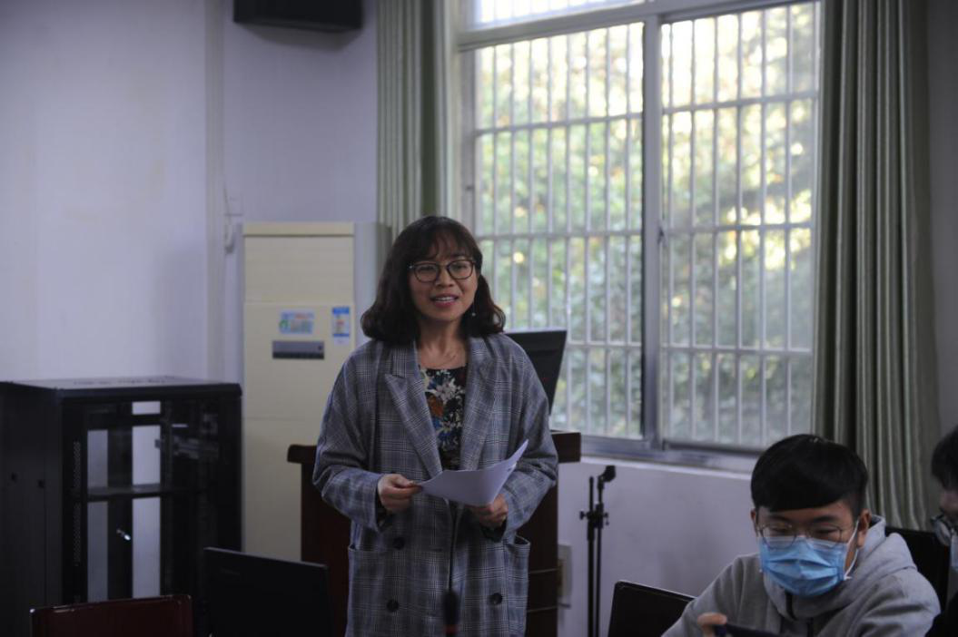 杏彩娱乐